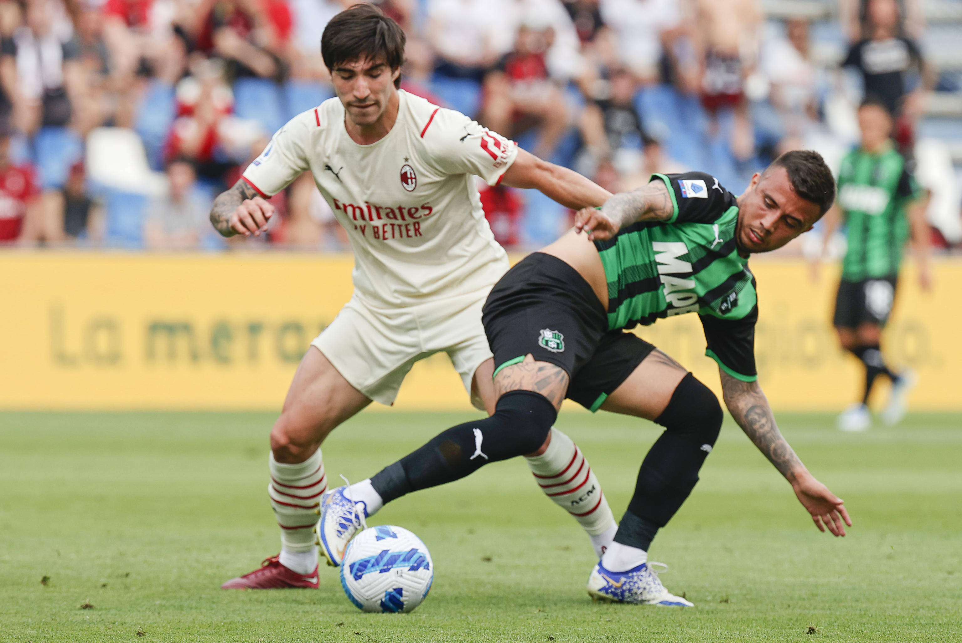 九游官网主页-多特蒙德首发阵容